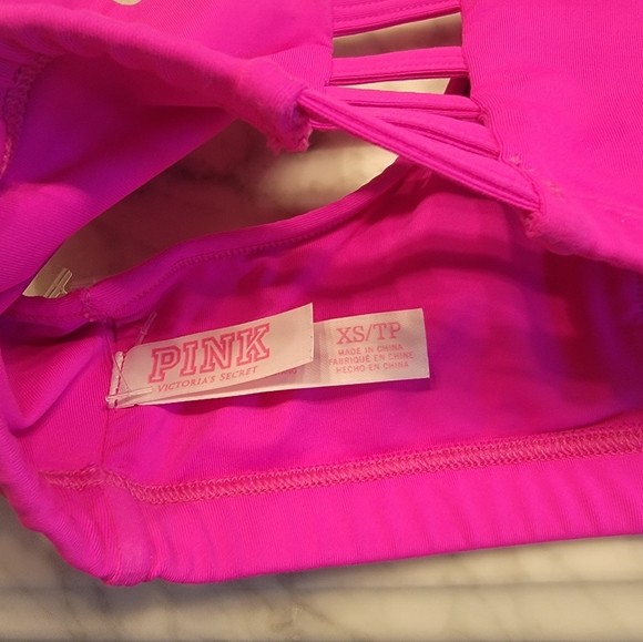 NWOT PINK VICTORIA'S SECRET SPORTS BRA WITH NO PADDING Sz XS NEON PINK - Picture 6 of 13